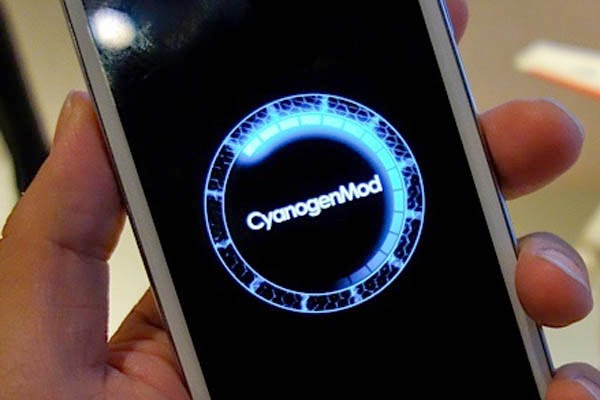 smartfon-oneplus-one-okazalas-luchshe-ga