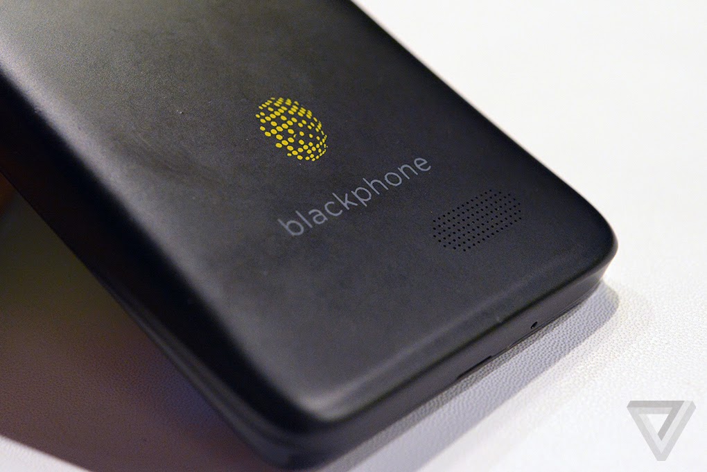 Blackphone6_1020.jpg