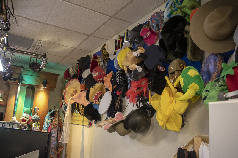 TWiT252BEast252BSide252BStudios252B25252