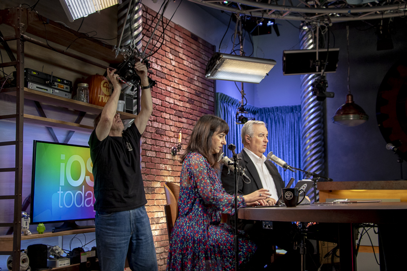 TWiT252BEast252BSide252BStudios252B25252